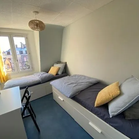 5 Bedroom House - 8 Single Beds Dom wakacyjny *